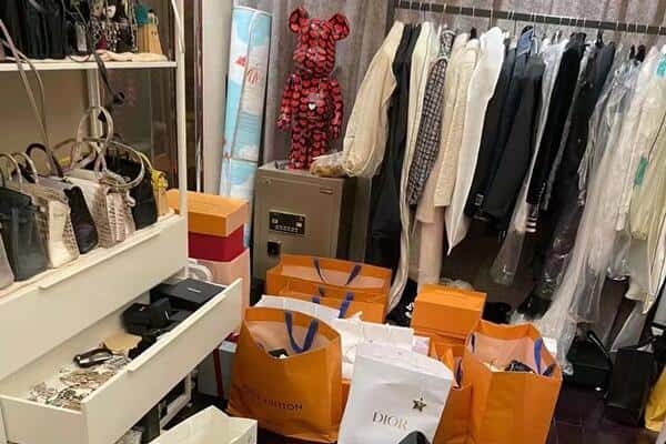 东昌区回收一线品牌衣服